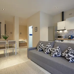 Apartamento Tejares De Triana, Sevilha